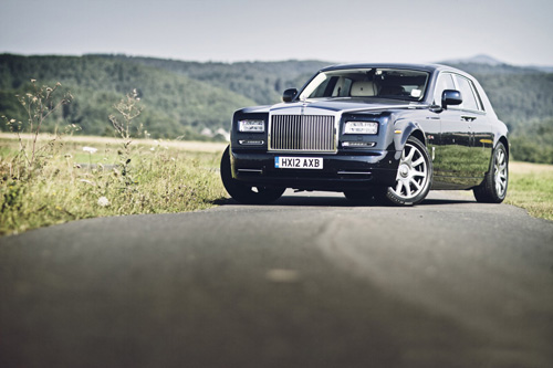 3 25 Rolls Royce nâng cấp nội thất và trải nghiệm lái cho Phantom Series II