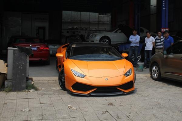 11 1.JPG Lamborghini Huracan bản độ tại Đà Nẵng với trang bị gần 500 triệu đồng