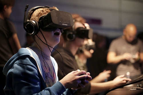oculus 7223 1395803212 Mạng xã hội Facebook quyết chi 2 tỷ USD mua Oculus VR