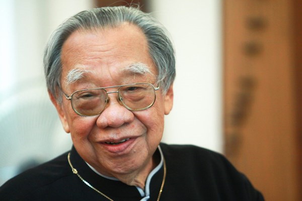 gs tran van khe resize coly Mỗi người sinh ra đã có một số mệnh riêng và qua những đặc điểm trên khuôn mặt