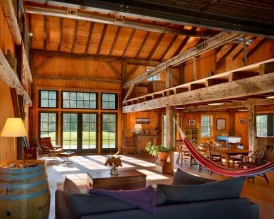 cozy and inviting barn living rooms 45 554x443 Ngắm nhìn ngất ngây với bộ sưu tập thiết kế phòng khách