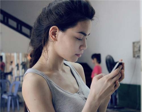 Điểm danh 5 mỹ nhân sở hữu một làn da đẹp mịn màng, săn chắc nhất showbiz Việt iem danh 5 my nhan so huu lan da dep min mang san chac nhat showbiz viet 3 Điểm danh 5 mỹ nhân sở hữu một làn da đẹp mịn màng, săn chắc nhất showbiz Việt