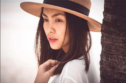 Điểm danh 5 mỹ nhân sở hữu một làn da đẹp mịn màng, săn chắc nhất showbiz Việt iem danh 5 my nhan so huu lan da dep min mang san chac nhat showbiz viet 8 Điểm danh 5 mỹ nhân sở hữu một làn da đẹp mịn màng, săn chắc nhất showbiz Việt