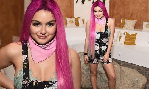 20847240d66ffd365eb0d2fa407c4556 Cô béo đẹp nhất Hollywood khoe nội y ngày càng lộ liễu hơn